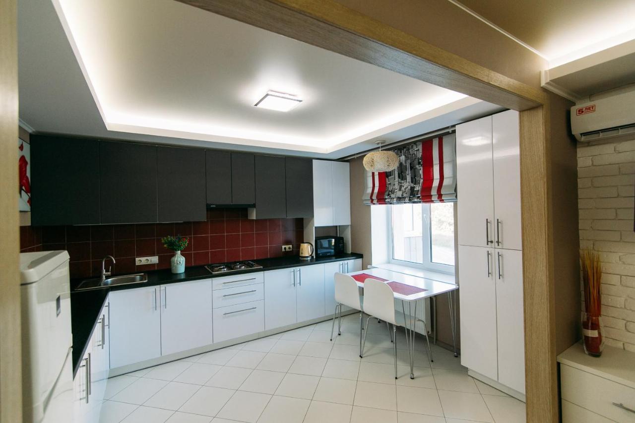 Vip Apartments Faraon On Kharkovskaya 1 Floor Sumy Exterior foto